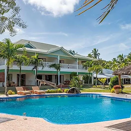L\'Habitation Cerf Island