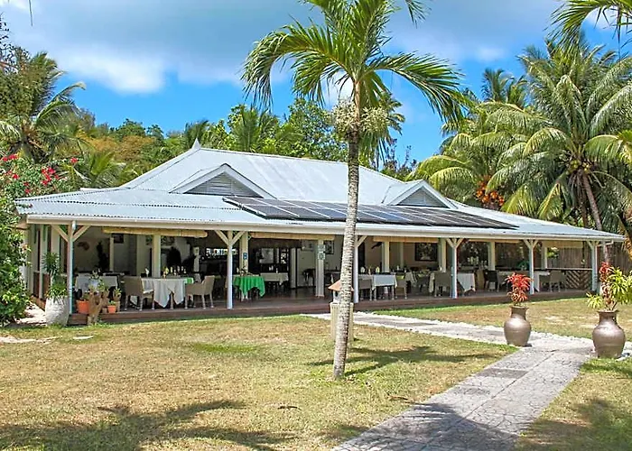L'habitation Cerf Island 3* Mahe Island